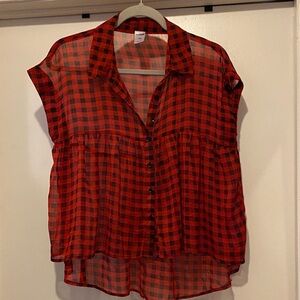 Chic Red Checkered Women's Blouse
